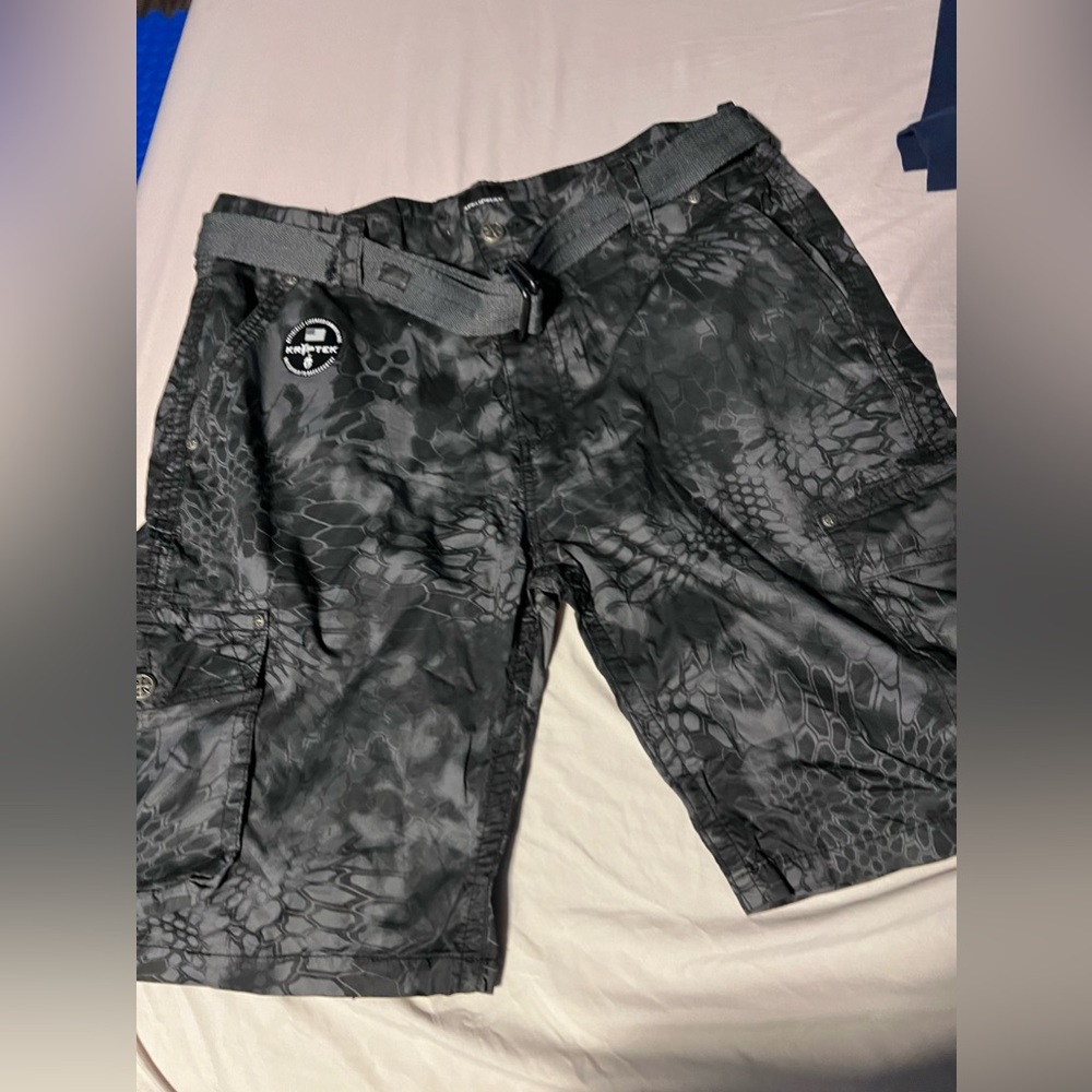 Cargo short